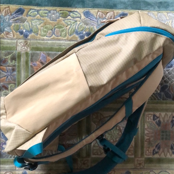 Patagonia Black Hole Pack Backpack 25L - Picture 6 of 11